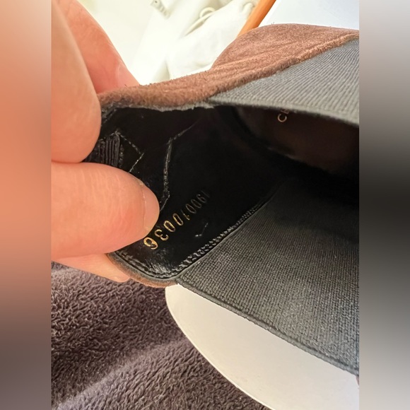 New with box Celine Chelsea suede boots - Picture 8 of 10
